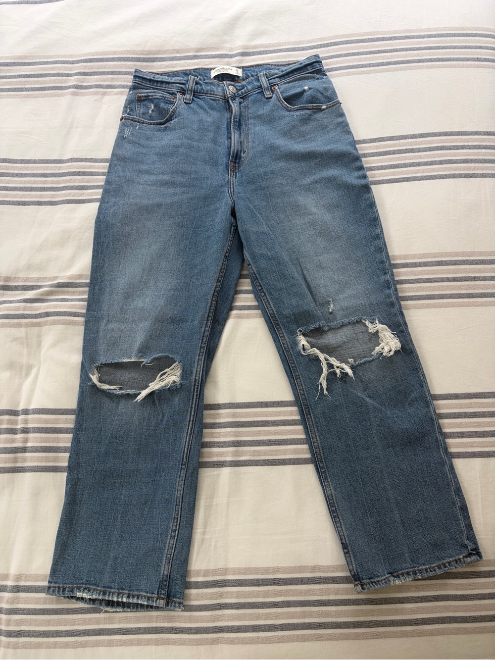 Abercrombie High Rise Ankle Straight Curve Love Jeans | Size 28/6s